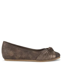 Chainey Casual Flat