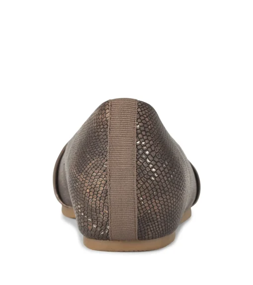 Chainey Casual Flat