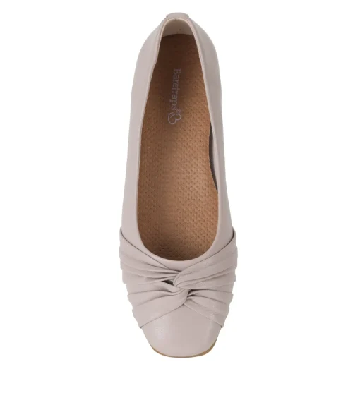 Chainey Casual Flat