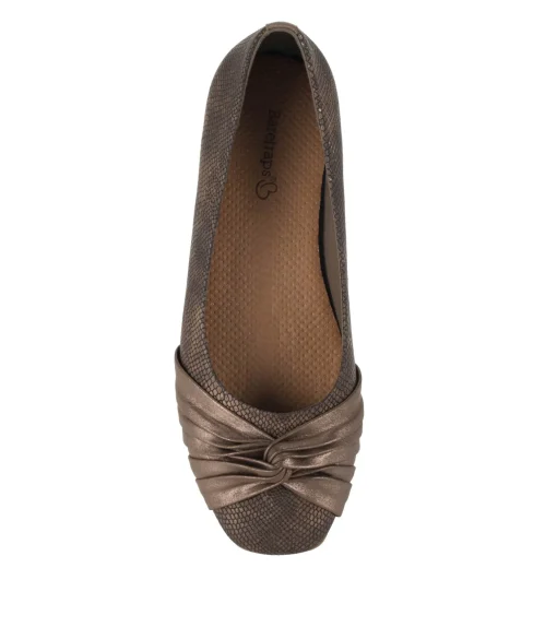 Chainey Casual Flat