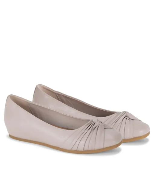 Chainey Casual Flat