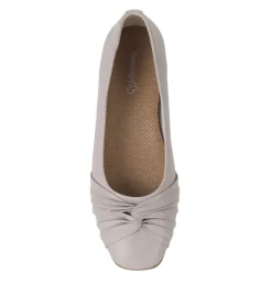 Chainey Casual Flat