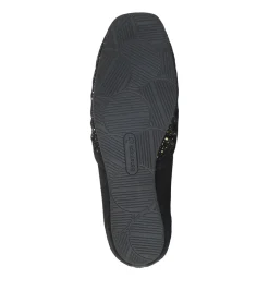 Charlie Flat