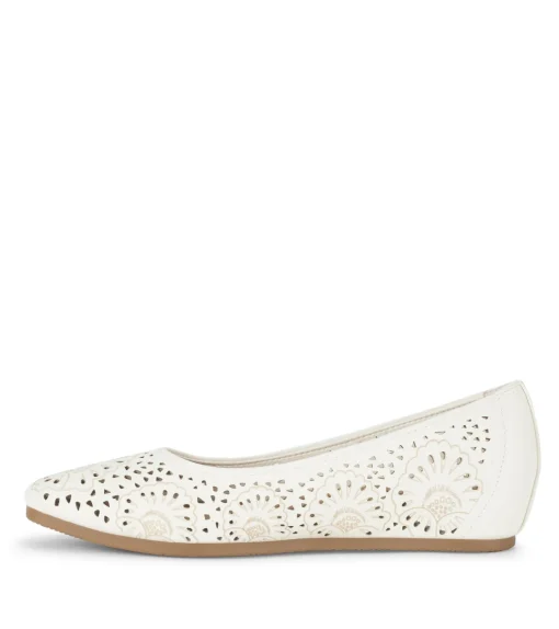 Chika Casual Flat