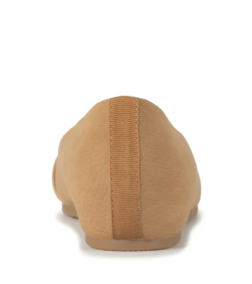 Colette Flat