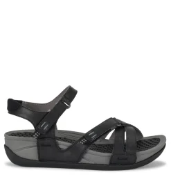 Danny Sandal