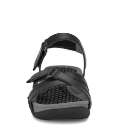 Danny Sandal