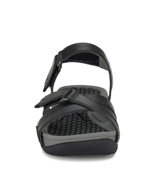 Danny Sandal