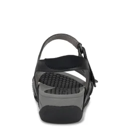 Danny Sandal