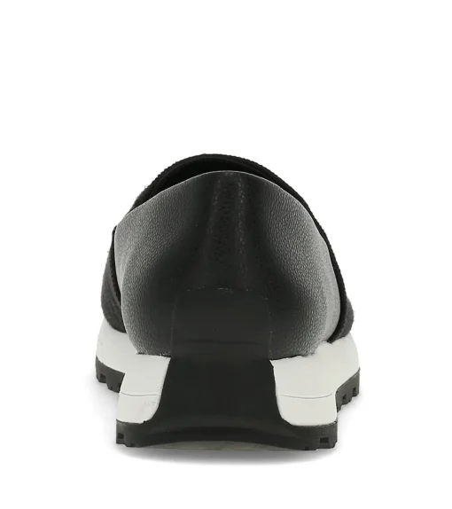 Gennie Slip On