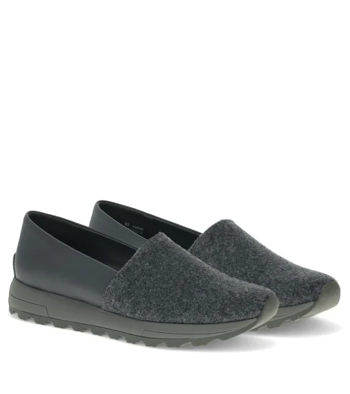Gennie Slip On