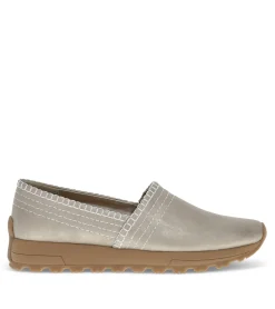Gennie Slip On