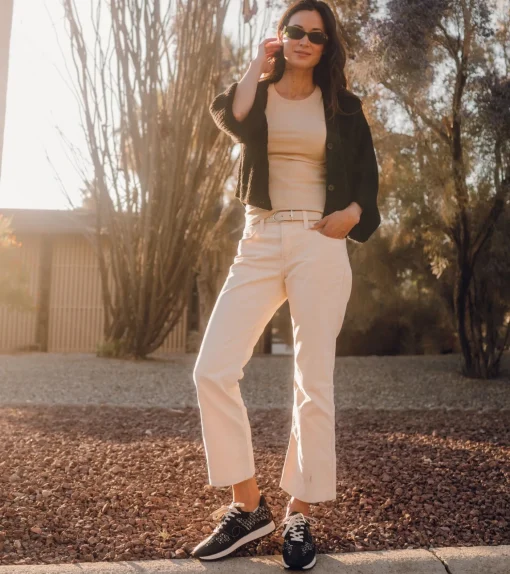 Gwenda Lace Up Sneaker