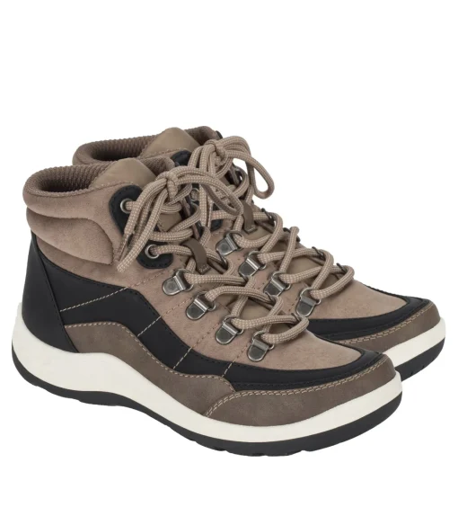 Kamber Lace Up Boot