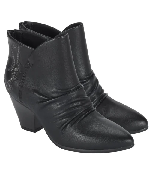 Leanna Bootie