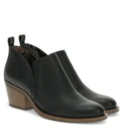 Lidian Ankle Bootie
