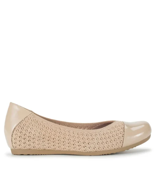 Mia Casual Flat