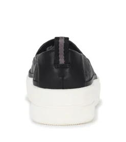 Nevin Slip On Sneaker