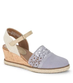 Olicia Wedge Sandal