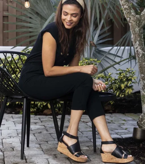 Raisie Wedge Sandal