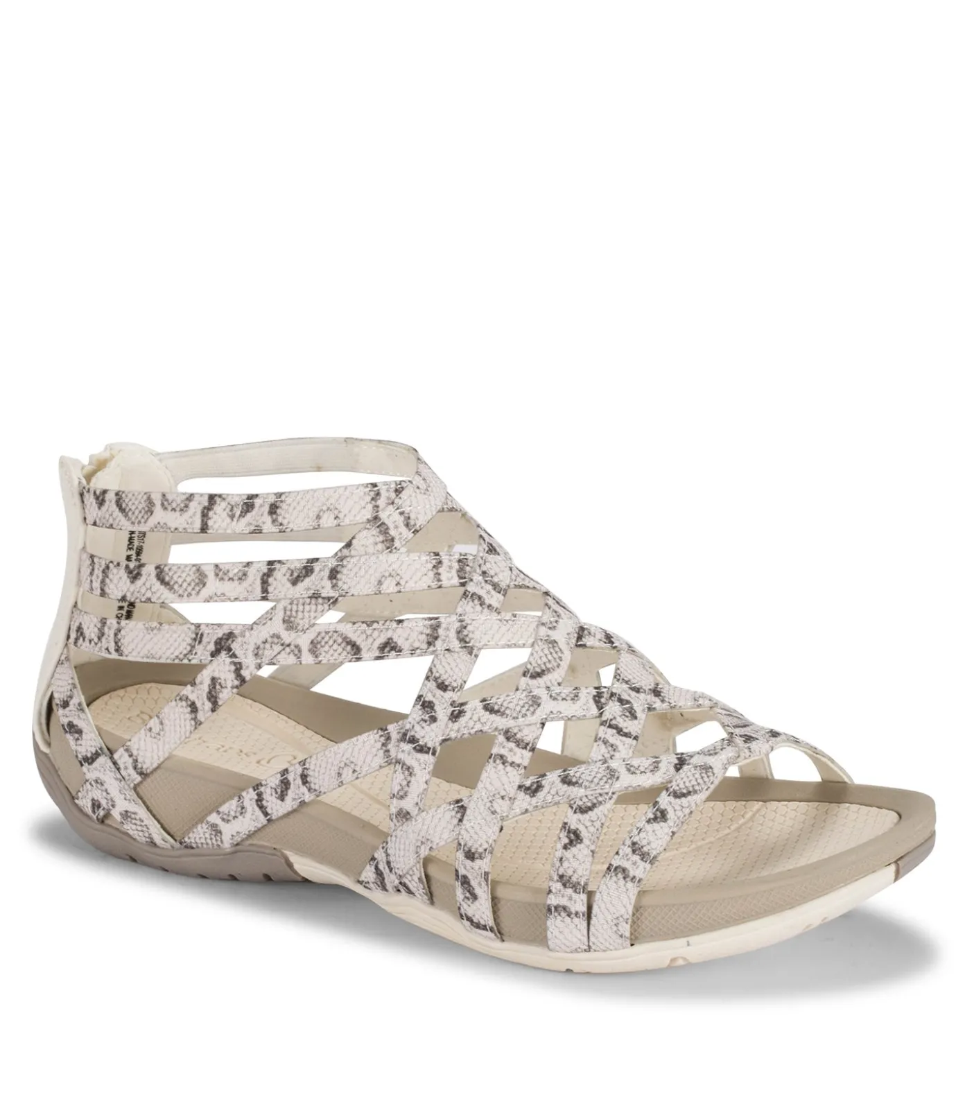 Samina Sandal