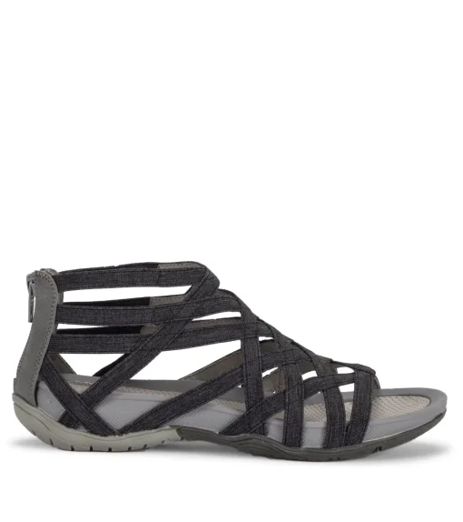Samina Sandal
