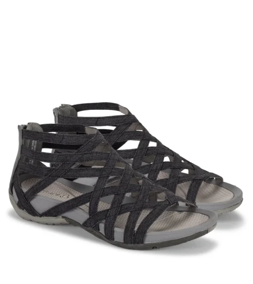 Samina Sandal