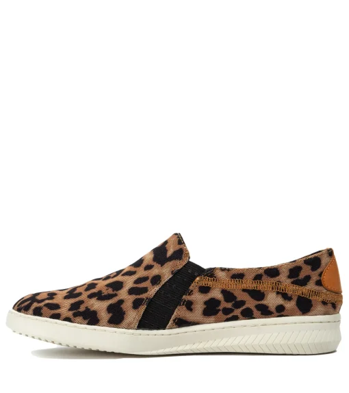 Yadier Slip On Sneaker