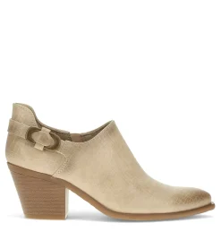 Yanah Block Heel Ankle Bootie