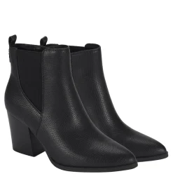 Yancee Bootie