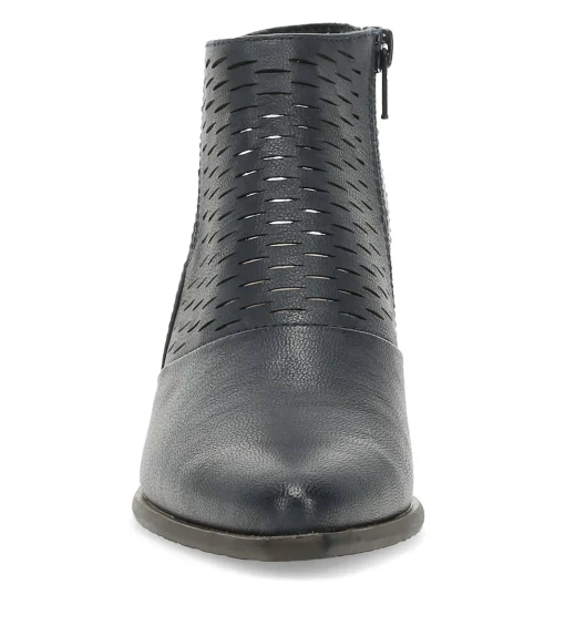 Yangley Block Heel Bootie